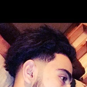 Meet your Posher, Malek